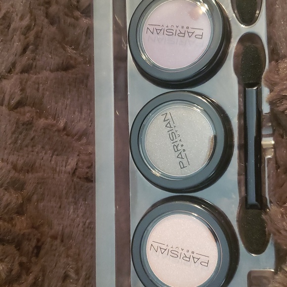 Parisian Eye shadow set - Picture 2 of 8